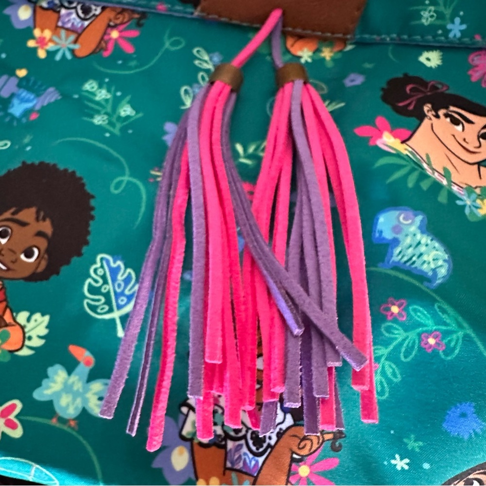 Disney Encanto Fast Forward Mini Backpack: NWT - Picture 2 of 12